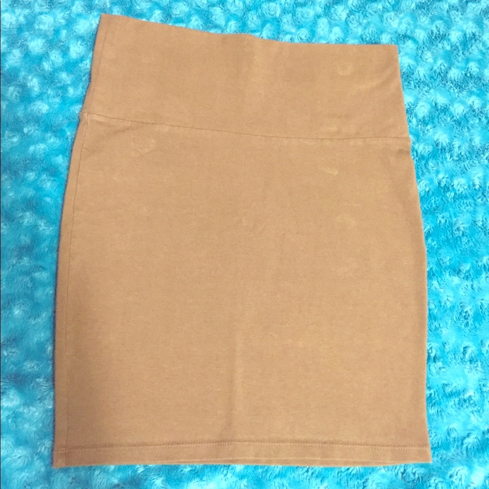 Olive bandage skirt